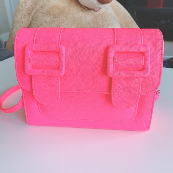 Mermies pink purse - Picture 1 of 8
